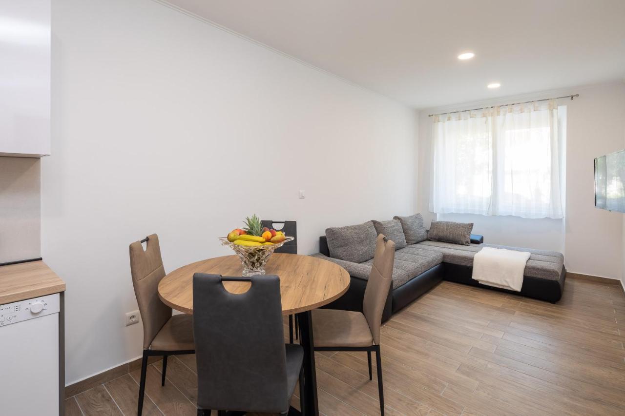Direct Beach Apartments جيسينتسي المظهر الخارجي الصورة